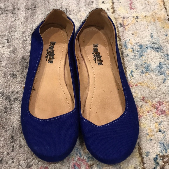 Shoes - Root Collective flats- 9